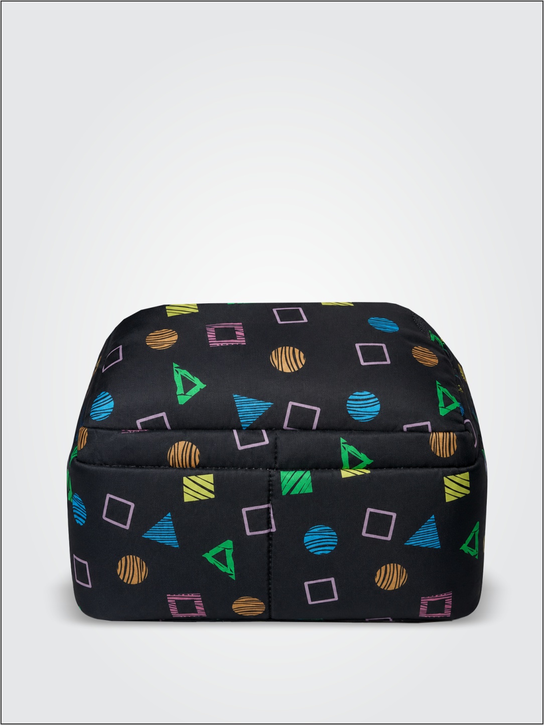 PB Pearlbags Water Resistant Polyester Backpack With 3 Compartment, 1 Front Pocket, 1 Water Bottle Pocket|Capacity 15 L